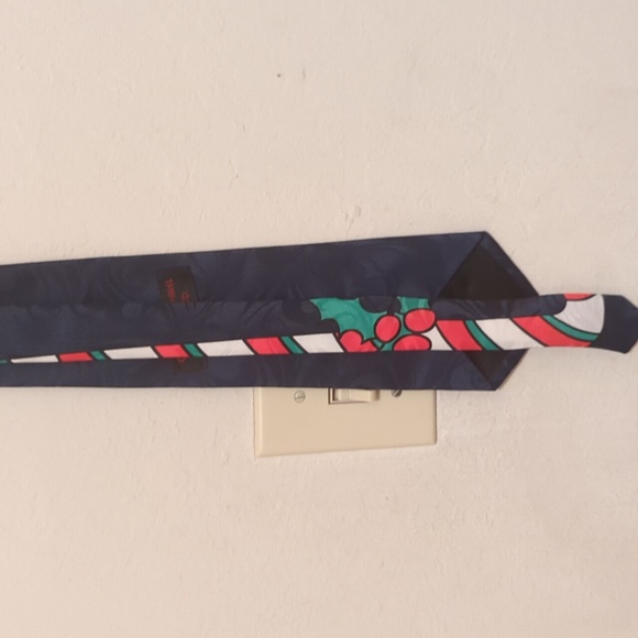 Creative apparel blue candy cane tie - Picture 3 of 5